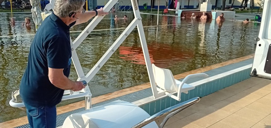 Megújult a betegbeemelő berendezésünk
